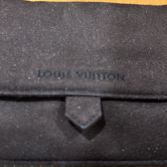 Louis Vuitton,three-way red sunglasses with Louis Vuitton, monogram on the sides - Picture 2 of 13